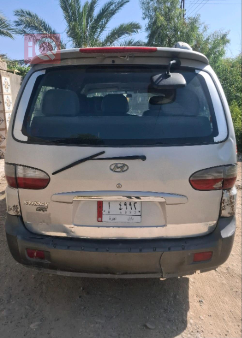 Hyundai Starex